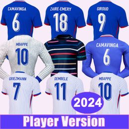 2024 Jerseys de fútbol para hombres franceses KOLO MUANI SALIBA CLAUSS KANTE TCHOUAMENI CASA CASA DE ENTRENAMIENTO DE MANAGA LAGUNA