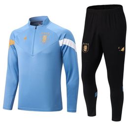 22-23 Aficionados al fútbol de Uruguay Chándales para hombres LOGO bordado Ropa de entrenamiento de fútbol Camisa para correr al aire libre 271O