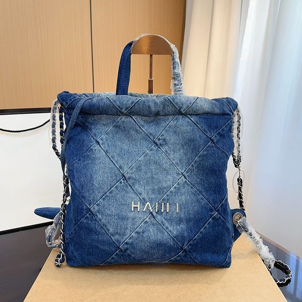 22 Sacs à ordures 35CM grande capacité femmes Denim sac à dos diamant treillis luxe sac à bandoulière Vintage concepteur sac à bandoulière sac sous les bras avec porte-carte valise