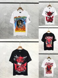22 T-shirts masculins Hellstar Shirt Mens Designer T-shirt Men Clothes Classic USA High Street Graphic T-shirts mode Luxury Coton Coton Tshirt à manches