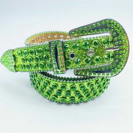 22% de descuento Diseñador de cinturones Nuevo cinturón de mujer con incrustaciones de diamantes brillantes explosivos verdes con cinturilla y cinturón con cabeza de calavera punk sin rastro