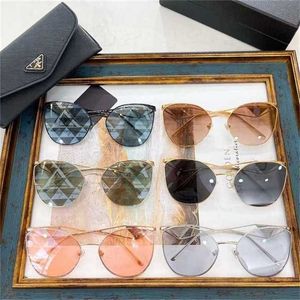 22% de réduction Lunettes de soleil Nouvelle célébrité en ligne de haute qualité de la famille P, même style, personnalité japonaise et coréenne, lunettes de soleil à la mode féminine SPR50Z