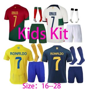 22 RONALDOPortugal voetbalshirts KIDS KIT JOAO FELIX BERNARDO BRUNO FERNANDES Portugieser 22 23 Portugees kindervoetbalshirt Kit