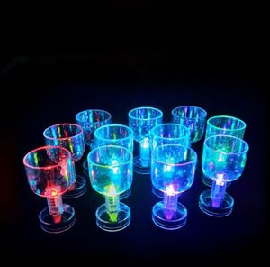 22 verres à vin LED Flash Changement de couleur Activé par l'eau s'allume Champagne Bière Whisky 50 ml Boissons Verre Design élégant Verre à boire Cocktail Party Nouveauté wly93