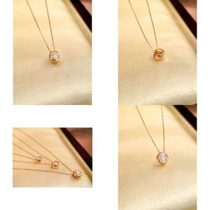 22090801 Damesjuwelen ketting 0.35CT Bubble Round Diamond hangende chockler 40/45 cm AU750 Geelgoud originele kwaliteit