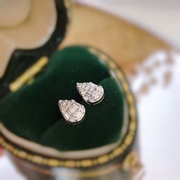 22091905 diamanten oorbellen oorstekers 0,2 ct waterdruppels vierkant au750 witgoud Damessieraden klassiek must-have uitverkoop dagelijks elegant