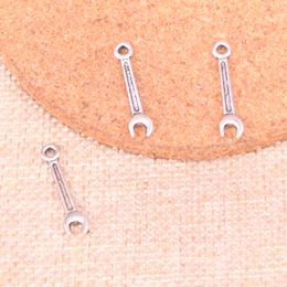 226 stks Charms wrench tool 24*5mm Antieke Maken hanger fit, Vintage Tibetaans Zilver, DIY Handgemaakte Sieraden