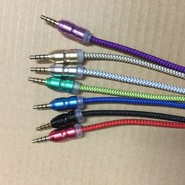 AUX-kabel Hulp gevlochten geweven stof 3.5mm mannelijk naar mannelijke kalebaskop 1m 3ft verlengkabel 200pcs / lot