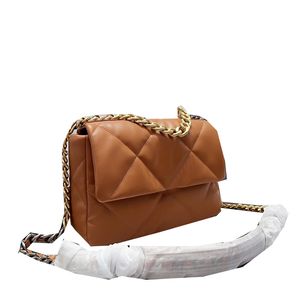 22F / W Womens 7a Lambine 19 sacs de carrosserie transversale en cuir authentique grande capacité avec numéro de série Purse Gold Matal Chain Chain de chaîne de luxe Hands Sac à main 26 cm