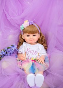 22inch super mignon UU Doll All silicone Reborn Baby Doll Maternal and Child Teaching Aids Birdday Gifts pour la journée des enfants GTFWH