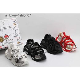 22S / Sluxury 5862 Chaussures décontractées Designer Fashion Sneaker Man Women Platform Shoes Popular Couple Modèles Multicolore Matching Retro Sneakers Taille 36-46 D88 AFES