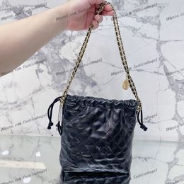 22s Dames Klassieke gewatteerde draagtas met grote capaciteit Gematelasseerde ketting Kalfsleer Luxe designer handtas Verstelbare crossbody Modieus heuptasje Sleuteletui Koffer 21C