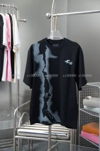 23SS Designer Lettre imprimé T-shirts Tee Sweat-shirt Fashion High Street Côtes courtes T-shirt décontracté Souffle