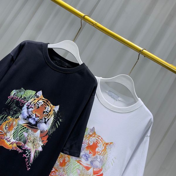 22SS Hommes Femmes Couples Dessin Animé Tigre Imprimé Tee Été Classique Haut De Gamme À Manches Courtes Adolescent Casual Simple Populaire Respirant High Street T-shirts TJAMTX019