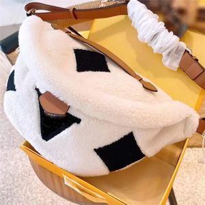 22ss Nouvelle mode hiver Teddy taille sac concepteur poitrine sacs bandoulière laine d'agneau doux fourrure Bumbag pour hommes femmes sac de taille