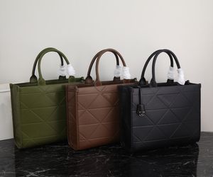 22Tote Nouveau créateur shopping fashion women's bag 1: 1 sac de messager de haute qualité, sac à main à cheval diagonale 39cm