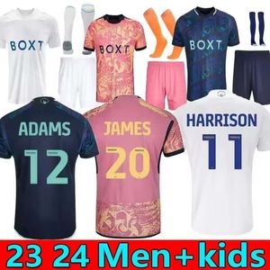 23 24 BAMFORD Llorente RODRIGO Leeds Unitedes voetbalshirts 2023 2024 Adams Aaronson HARRISON Sinisterra JAMES Heren kinderkit maillots de voetbalshirt TOPS