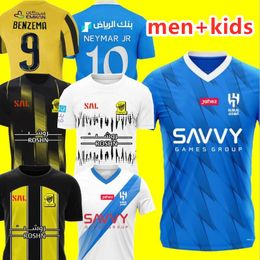 23 24 BENZEMA Al Ittihad FC maillots de football du club 2023 2024 KANTE Romarinho Domicile Jaune Extérieur Blanc Troisième Jota Vin Costa Coronado Hegazy Kit Hommes / Enfants Maillots de Football 999