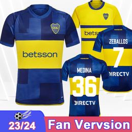 23 24 Boca Juniors Oscar Mens Soccer Jerseys Fernandez Ramirez Gonzalez Medina Benedetto Vazquez Home Shirts de football uniformes à manches courtes