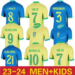 23 24 Brésil Jerseys de football L.Paqueta Neymar Vini Jr.23 P.Coutinho Richarlison Football Shirt T.Silva G.Jesus Bruno G. Pele Casemiro Men Women Kids Set Set Taille: 16-XXL
