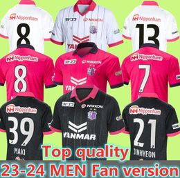 23 24 Cerezo Osaka Maillots de football pour hommes RIKU KIYOTAKE UEJO CROUX KAGAWA OKUNO MAKI 2023 2024 Home Away 3ème édition limitée Chemise de football pour adultes Uniforme à manches courtes