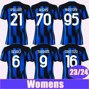 23 24 J. CORREA ALEXIS LAUTARO Camisetas de fútbol para mujer DZEKO DALHANOGLU BARELLA LUKAKU BROZOVIC BROZOVIC Camiseta de fútbol local