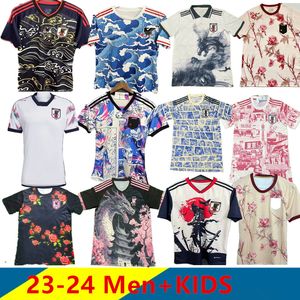 Japan voetbalshirt 23-24 MITOMA TOYKO speciale editie Rose Japans voetbaltenue Fan Player versie MINAMINO Cartoon Limited voetbalshirt voor dames