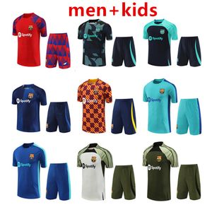 23 24 Kinderen Barcelona korte mouwen Barca volwassen jongens Lewandowski F. De Jong Trainingspak Chandal Futbol Survetement Ansu Fati Camisetas de voetbal Trainingsuitkit