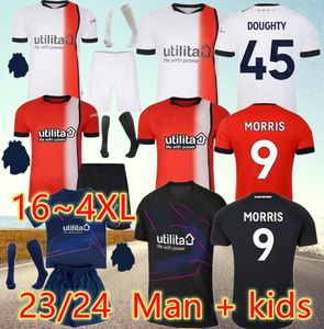 23 24 Luton Town voetbalshirts BRADLEY 2023 2024 Burke WOODROW Billy Bingham Curtis Lansbury Donaghy Berry Mick Home Away Derde Jersey Top voetbalshirt Kit Uniform