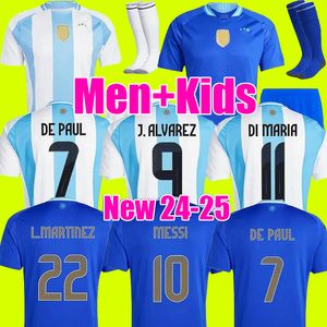 Jerseys de football Argentine 3 étoiles Messis 24 25 Fans Joueur Version Mac Allister Dybala Di Maria Martinez de Paul Maradona Child Kids Kit Men Women Football Shirt