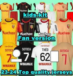 23-24 maillot RC Lens camisetas de fútbol hogar lejos Saint-Barbe especial KAKUTA FULGINI DIOUF SPIERINGS GANAGO SOTOCA WAHI 9 camiseta de fútbol 2023 fanáticos de los niños TERCER AWAY GOLD SES