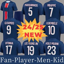 24/25 MBAPPE Fans Player Versie Mens Kids Football Kits O. Dembele Home Away 3rd 4th Maillot de Foot Paris G.Ramos Hakimi Asensio voetbalshirts Vitinha voetbal jersey
