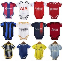 23 24 Napels Psges Baby Soccer Jersey 2023 2024 Barcelona Home Football Son Bellingham Mbappechiesa Kids Kit 9-18 maanden Shirt