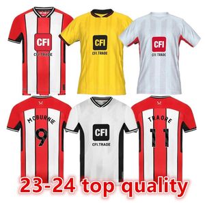 23 24 Sheffield Voetbalshirts TRAORE McBURNIE BOGLE 2023 2024 VINI SOUZA UNITED AHMEDHODZIC BREWSTER HAMER NORWOOD LOWE Voetbalshirts Heren Jersey Kinderkit666