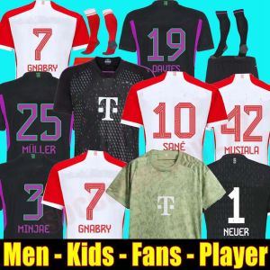 23 24 Soccer Jersey Sane 2023 2024 Champe de football Goretzka Gnabry Camisa de Futebol Men Kits Kits Kimmich Fans Joueur 50th Bayer Munich Oktoberfest Kit Neuer