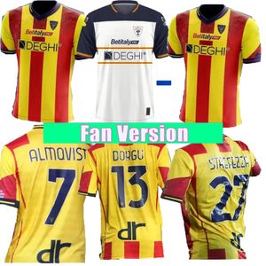 23 24 US Lecce maillots de football homme troisième Strefezza Federico Baschirotto Joan Gonzalez Wladimiro Falcone Marin Pongracic Remi Oudin De maillots de football