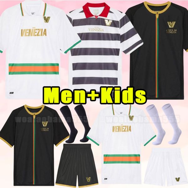 23 24 Venezia FC Soccer Jerseys Home Black Away Troisième ARAMU FORTE Venise 2023 2024 Busio 27 # Chemises de football Adukt Kids Kit Uniforme Enfant Hommes Enfants Kits complets