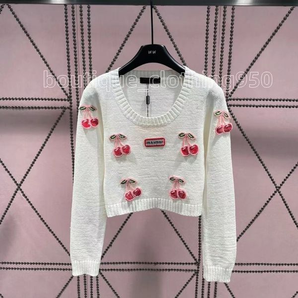 23 Otoño Invierno Nuevo estilo Suéteres para mujer Diseñador de moda Cherry Sweet Reducción de edad Cuello redondo Slim Show Suéter fino Top de punto
