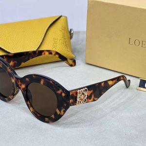 23 nuevas gafas de sol de mariposa con forma de ojo de gato de Luo Yijia, populares en Internet Little Red Book INS, gafas de sol personalizadas del mismo estilo LW40051
