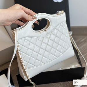 23A Femme Designer 31 Sacs d'embrayage en réseau en diamant Gold Metal Turn Lock Hardware Matelasse Crossbody Bodage Hands Sacs Outdoor Sac Purse Blanc Blanc 23x19cm