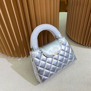 23K Diseñador Moda Mujer Bolso de hombro 20 cm Charol Diamante Check Hardware dorado Hebilla de metal Bolso de lujo Matelasse Cadena Bolso cruzado Bolsas de maquillaje Monedero