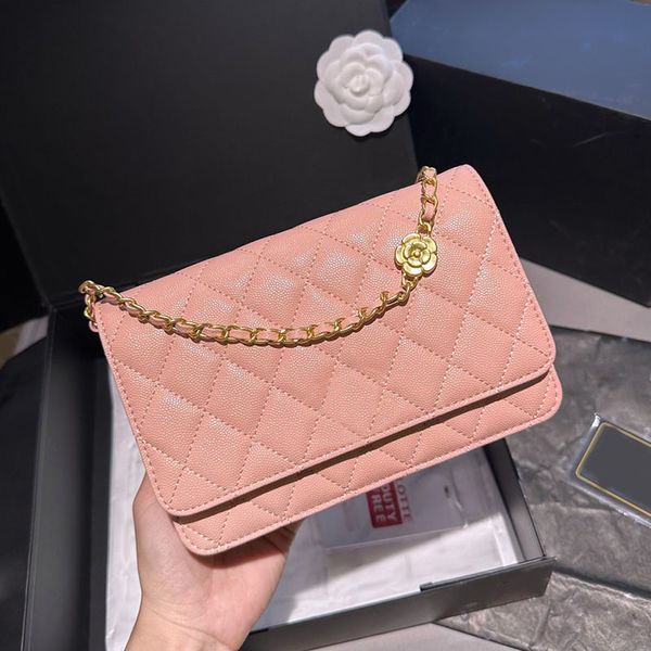 23K Gold Camellia Buckle Lady Designer Woc Flap Sac matelassé en cuir Caviar Turn Lock Matelasse Chaîne 19x12cm Titulaire de la carte Portefeuille de luxe Cross Body Sac à main