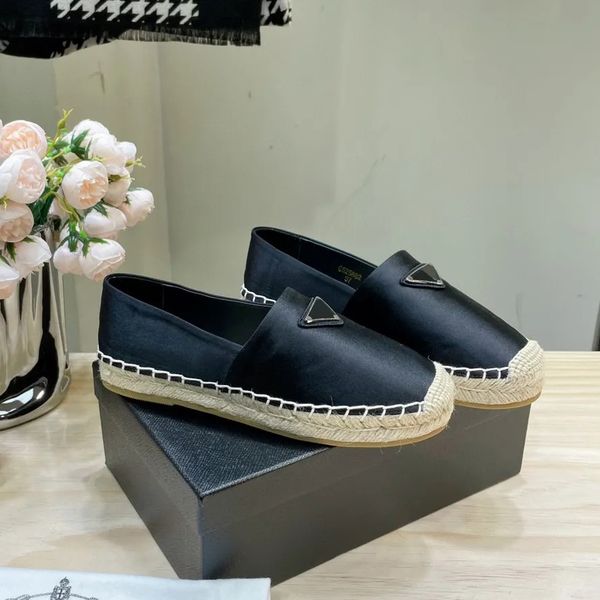 23S Diseño Placa triangular Satén resbalón en Alpargatas zapatos YUTE Suela Primavera Seda Pisos Mocasines Zapatos de lujo hechos a mano para mujeres Calzado casual de fábrica de salón de lujo