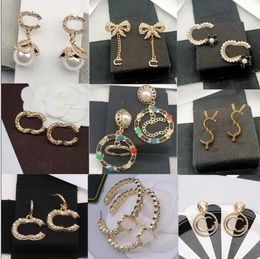 23SS 20Style 18K GOUD GODDE Designer Letters Stud Tassel Long Dangle Crystal Geometric Luxury Women Rhinestone Pearl Wedding Party Joodlry Accessories