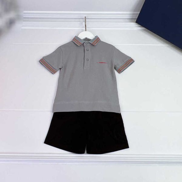 23ss niños Polo pantalones cortos traje conjuntos para niños ropa de diseñador para niños bordado de solapa con flecos Manga corta Color sólido clásico bordado pantalones cortos trajes ropa de bebé a1