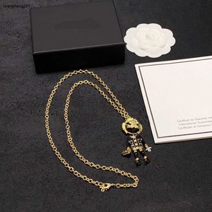 23ss Klassieke ketting voor dames Gouden ketting sieraden Mode Leeuw Gezicht Pop Hanger ketting Inclusief doos Voorkeursgeschenk