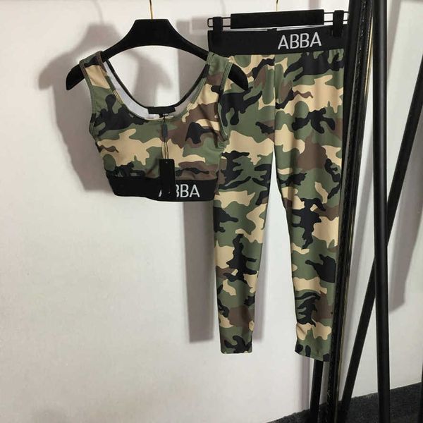 23ss designer marque femmes yoga Survêtements Camo Print Suspender petit gilet Stretch leggings amincissants ensemble Vêtements pour femmes de haute qualité