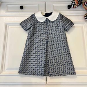 23ss diseñador niña solapa dressshirt marca niños Vestidos de impresión para niñas grandes vestido de moda manga Vestido de algodón de manga corta Falda plisada Camisa a1