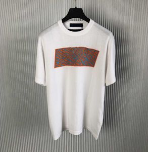 23SS Diseñador Camiseta para hombres y mujeres Tendencia de moda Cinta de coque gris Ropa Diseñador de la calle Manga suelta Letra de sarga Aguja Camiseta de lujo de manga corta