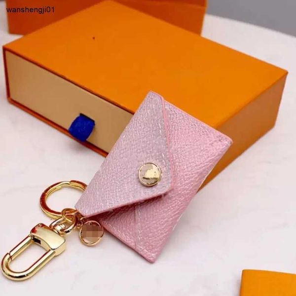 23ss Diseñador Unisex Carta Monedero Llavero Llavero Monedero de Moda Colgante Cadena de Coche Encanto Flor Rosa Mini Bolsa Accesorios con bolsa para polvo